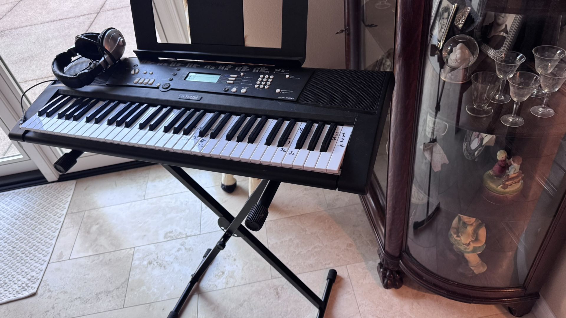 Digital Piano Yamaha Ez 220 Keyboard Stand Yamaha EZ 220 61 Note