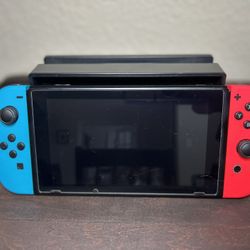 Nintendo Switch Console with Joy-Cons & Dock and accessories 