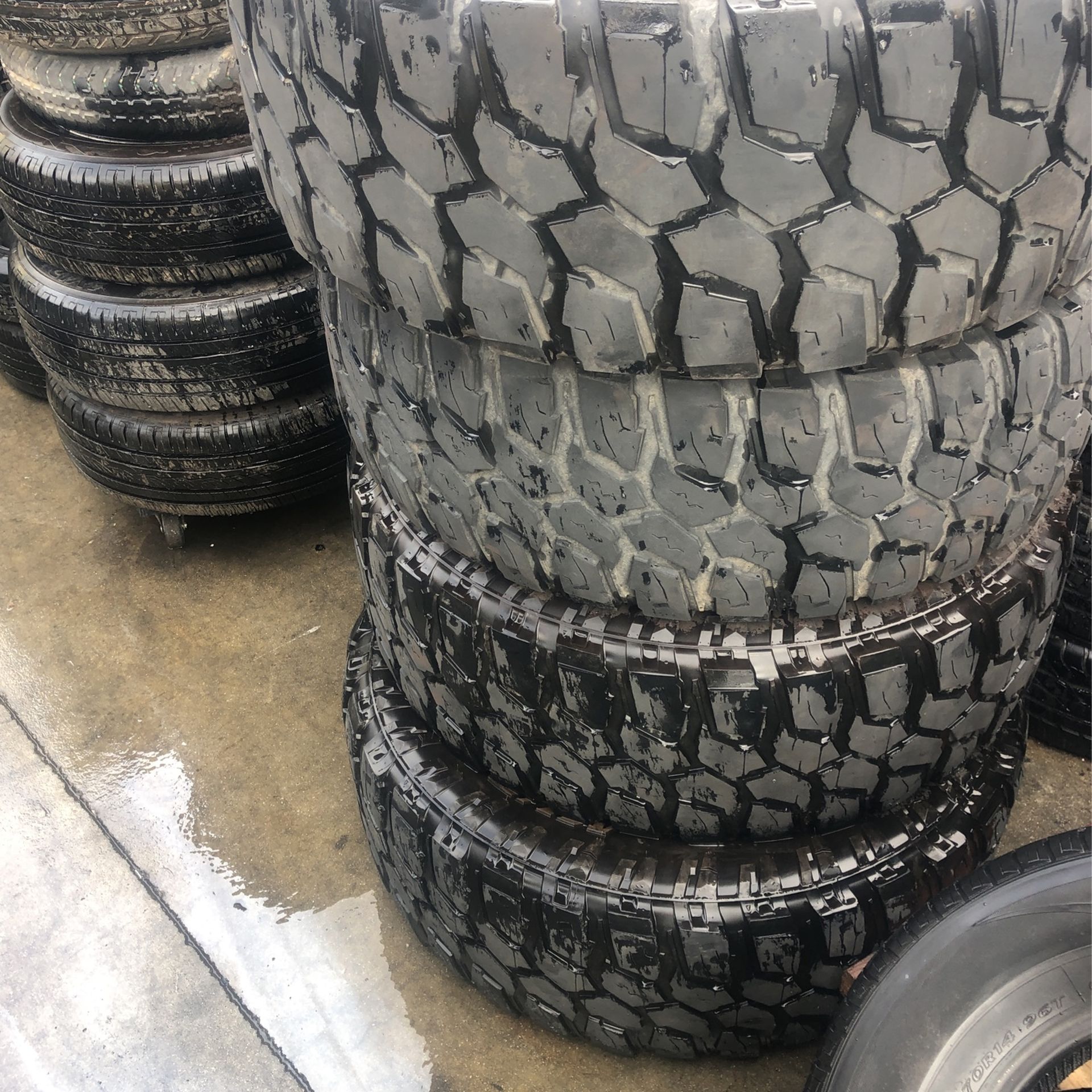 Used Tires 35-12.5-20 Set 30% 2 And 2 At 40%