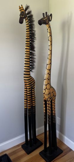Wildlife animal statues -Set of 2