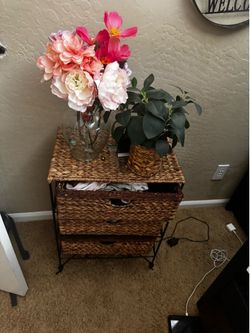 Wicker stand with drawers