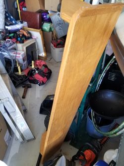 Solid 4ft wood shelf only $7