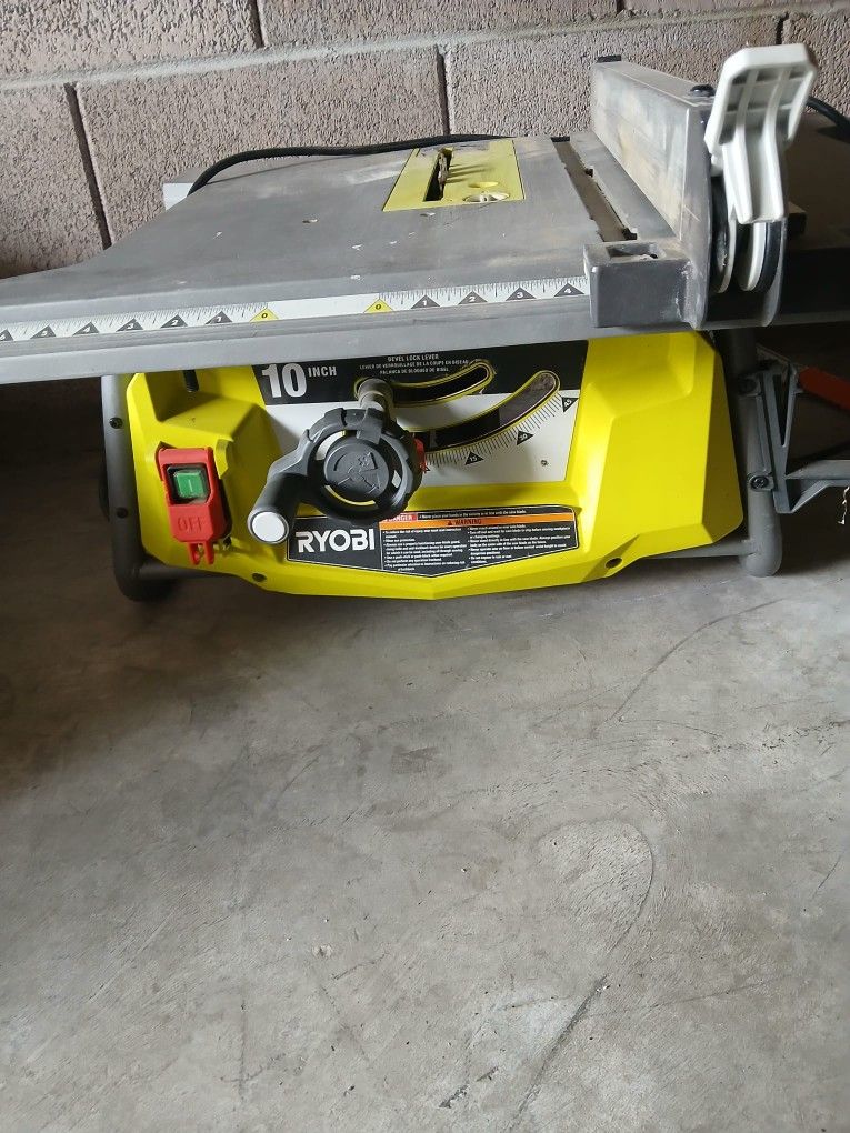 Ryobi Table Saw