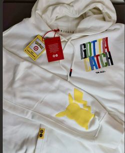 NEW Pokemon Exclusive Gotta Catch em all Hoodie Size Large