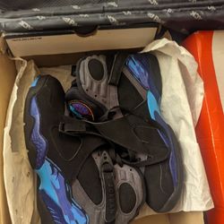 Jordan 8 Retro 