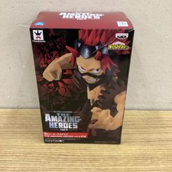 MY HERO ACADEMIA THE AMAZING HEROES VOL 4 .