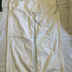 Levi’s white Jeans