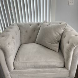 Fabric Chair 