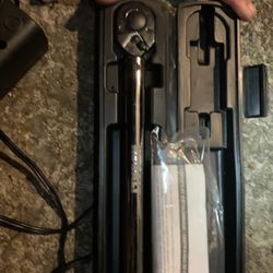 Kobalt torque wrench brand new with Carrying case