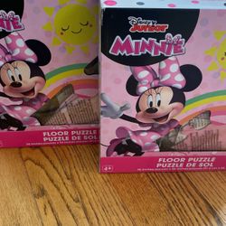 2 Floor Puzzles Of Minnie And Daisy