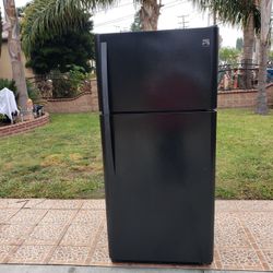 Kenmore Refrigerator 18cu Ft 30x30x66👌👍3 MONTHS WARRANTY 
