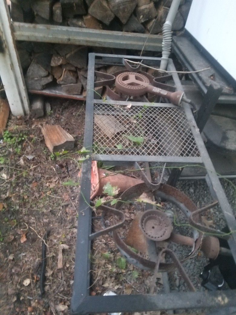 Is The Outdoor Cooker You Can Put Your Pan On It And You Can Fry Bake 50 Bucks One Of The Deals Came Illusion Is Nothing Bolt