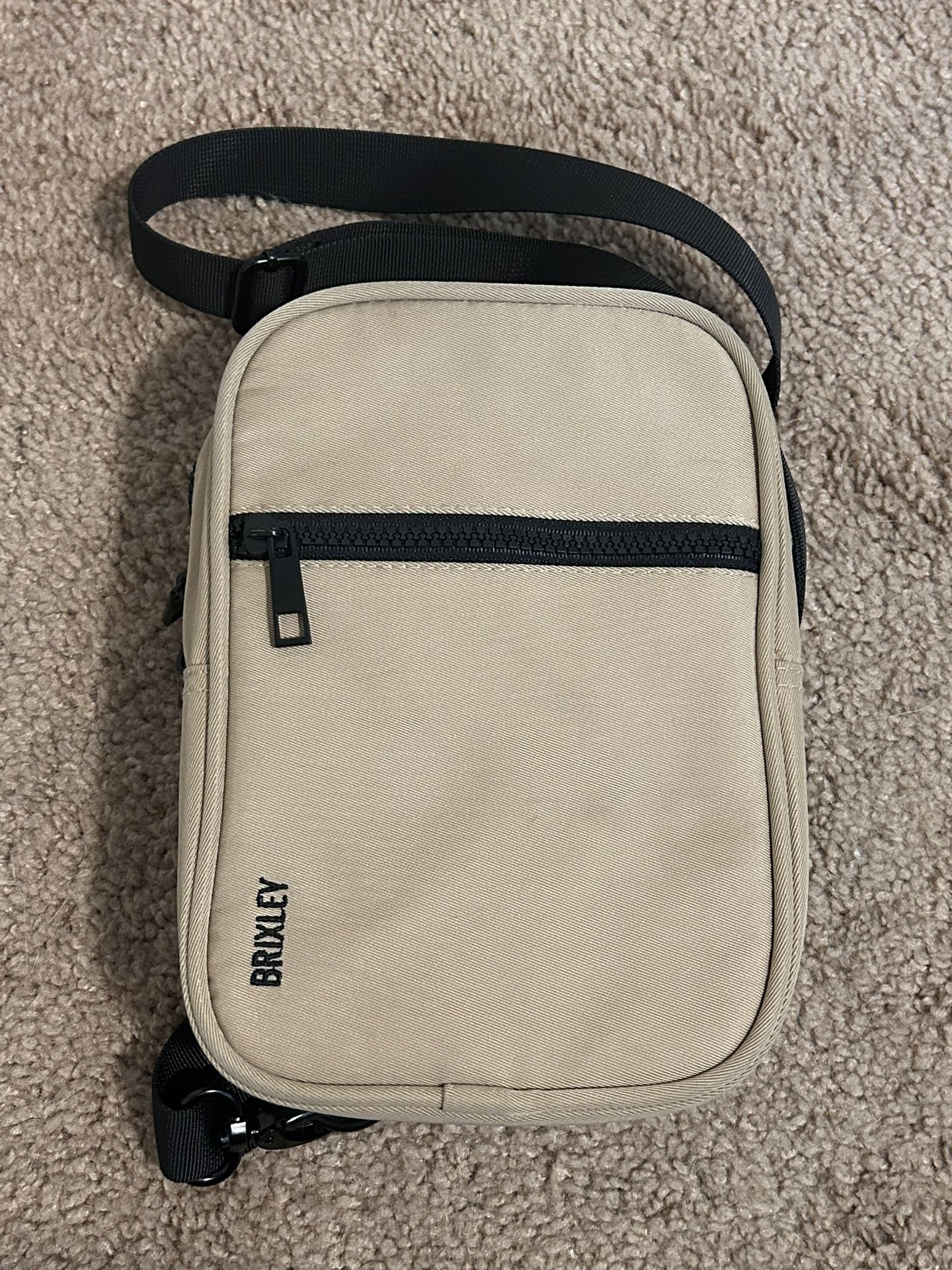 MEDIUM - DESERT CROSSBODY SLING