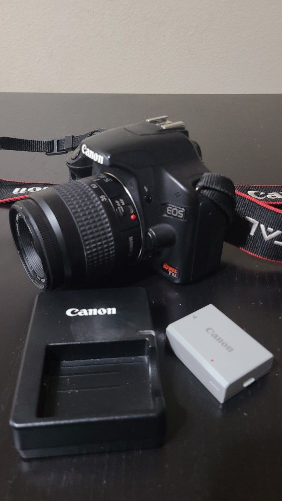 Canon T1i & Lens 