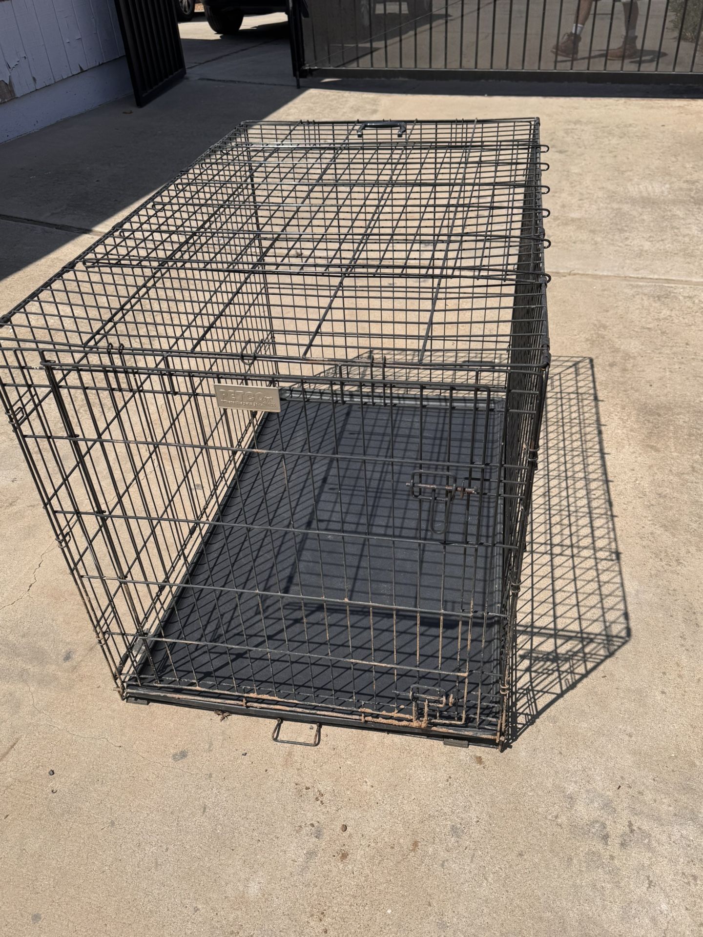 Dog Crate / Kennel 