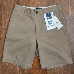 Dockers Men's 8" Inseam Perfect Khaki Shorts (Size: 28)