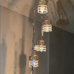 Beautiful Vintage Hanging  5 tier Hollywood Regency Stye Plugin Chandelier Swag Lamp 