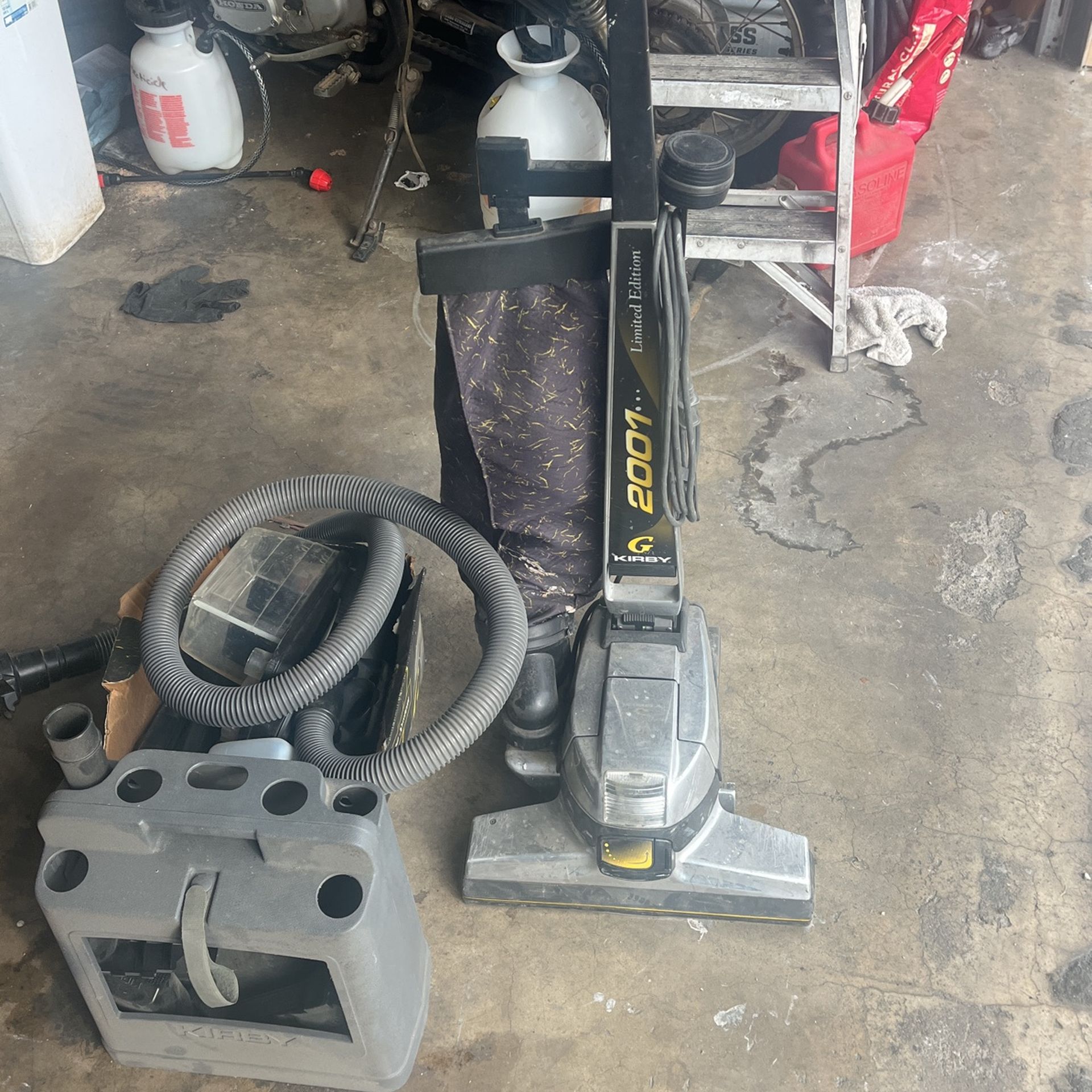 Kirby Vacuum 2001