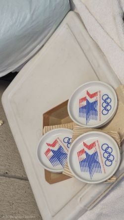 1984 Olympics small ceramic Ring dish Coaster Souvenir 1980