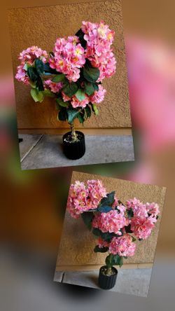 Faux hydrangea tree