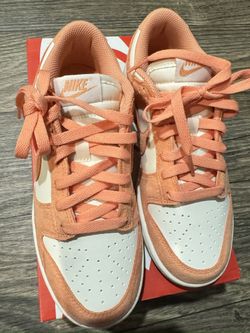 Nike Dunk Low Peach trainers #sneakers , size 6.5