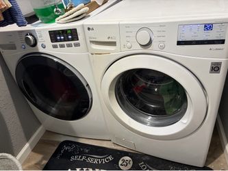 LG Gas Washer & Dryer