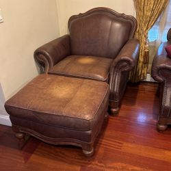 Sofa with Separate Leg Rest 
