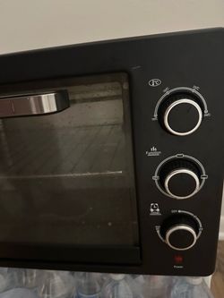 Black Countertop Toaster Oven