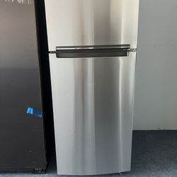 Stainless Steel Whirlpool Top Freezer Fridge New