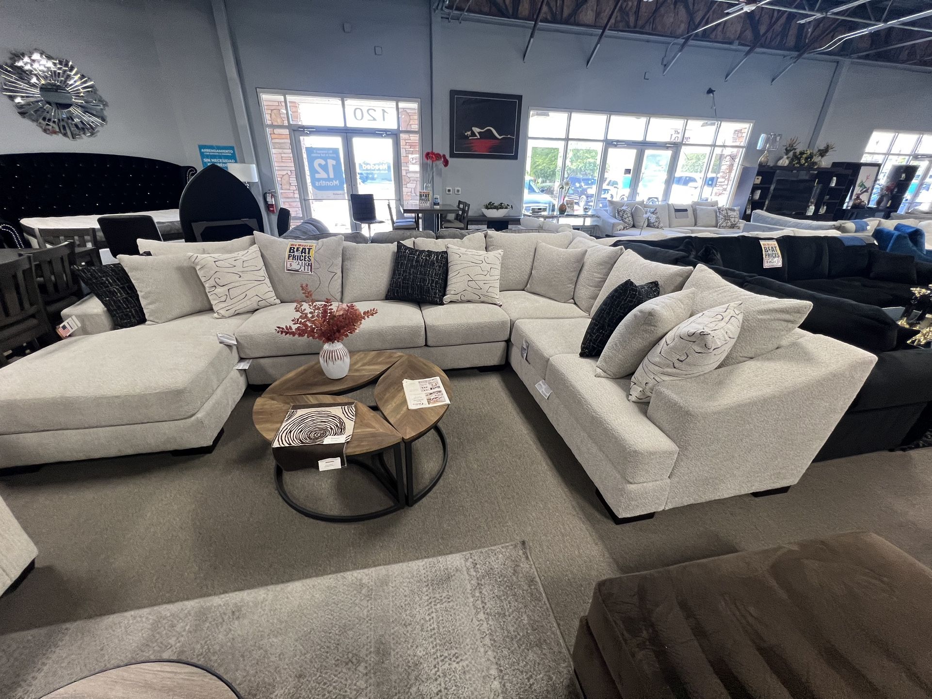 Gorgeous Beige Sectional 💜 Easy Purchase Available ✅