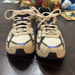 Adidas Bad Bunny Response CL Paso Fino Size 9.5