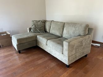 Sofa W/ Reversible Chase! 