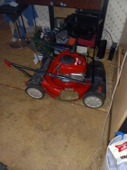 Troy built s self propelled mower