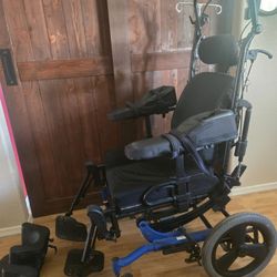 Manual Reclining Wheelchair Size 20x20 Seat Pan