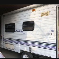 RV Power Wash & Roof Seal & Recoating