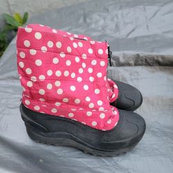 snow boots size 1