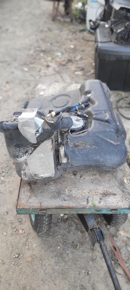 1997 Vw JETTA 2.0L GAS FUEL TANK