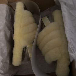 Ugg Slides