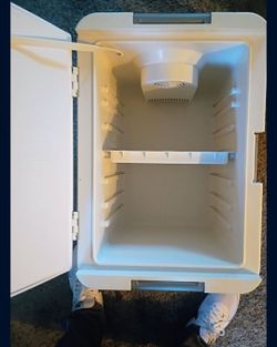 IGLOO COOL MATE 40QT ELECTRIC COOLER/WARMER LIKE NEW