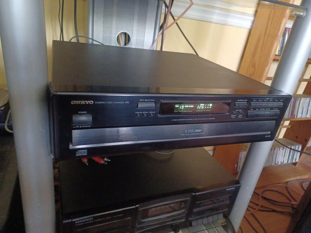 ONKYO DX- C220 6 DISC CD CHANGER $175 FINAL PRICE SAME DAY SHIPPING