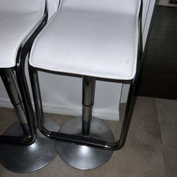 Bar Stools (4)