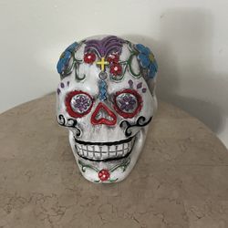 Day of the Dead (Dia De Los Muertos)  skull Halloween figure statue