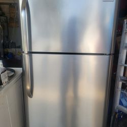 Frigidaire Refrigerator for sale 