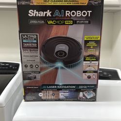 Shark AI Robot
