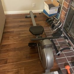 $50 – Sunny Rowing Machine | 95% New | Clearance Before 30th