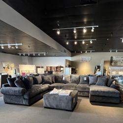 Grey 4PC Chaise Sectional Couch