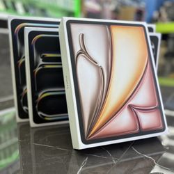 iPad Air 13 inch & iPad Pro 13 inch (Take It Home In Payments/ llévalo a casa en pagos 