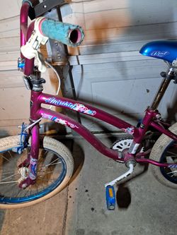 Girls bike