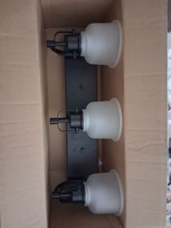 (COLOR CHANGING) VANITY FIXTURE 3 LED LIGHT