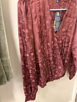 Democracy blouse